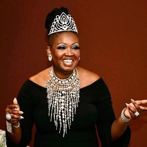 Meet your Posher, Vicky